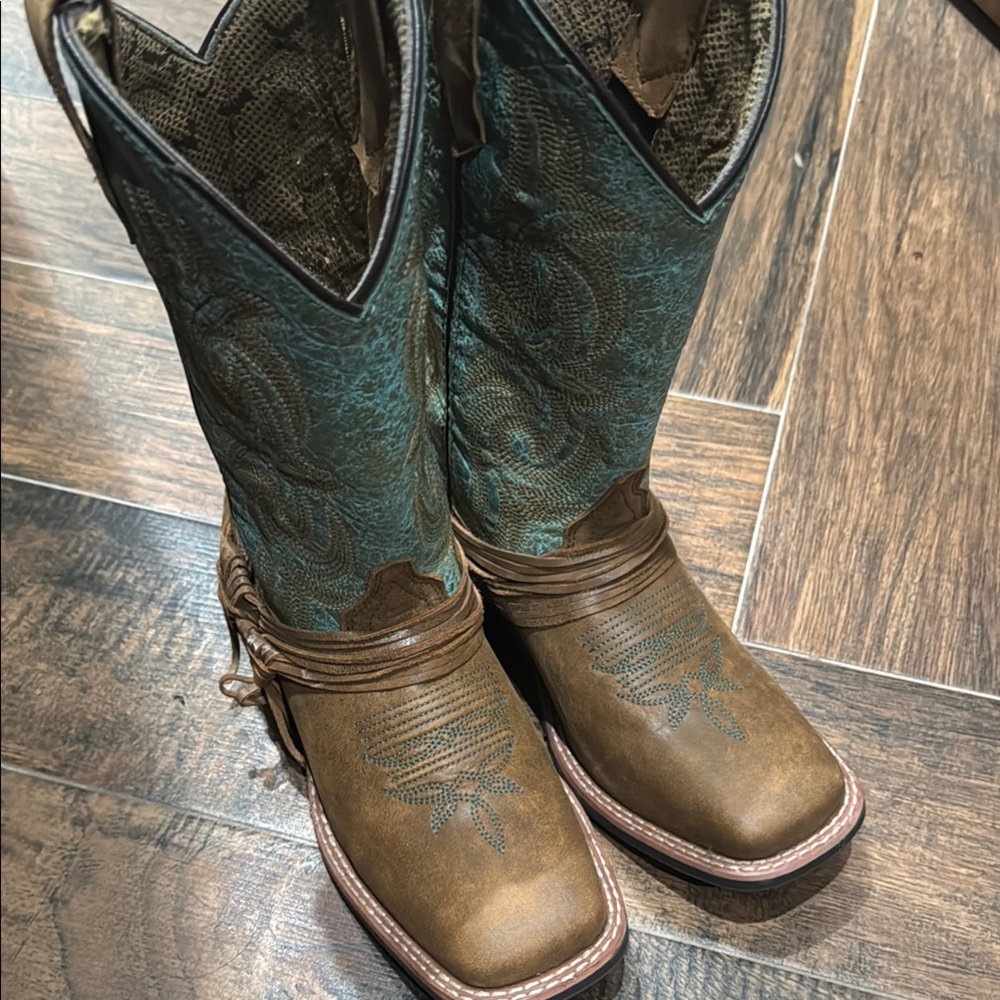 Laredo Brown and Teal Heeled Boots